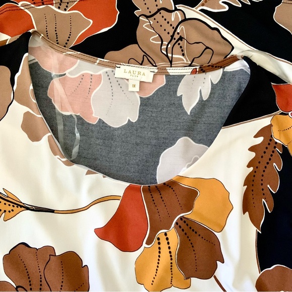 Laura Plus bold floral sleeveless top - Picture 7 of 8